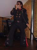 2006.09.09. Erster Auftritt als Elvis an 60. Geburi Party  (5)
